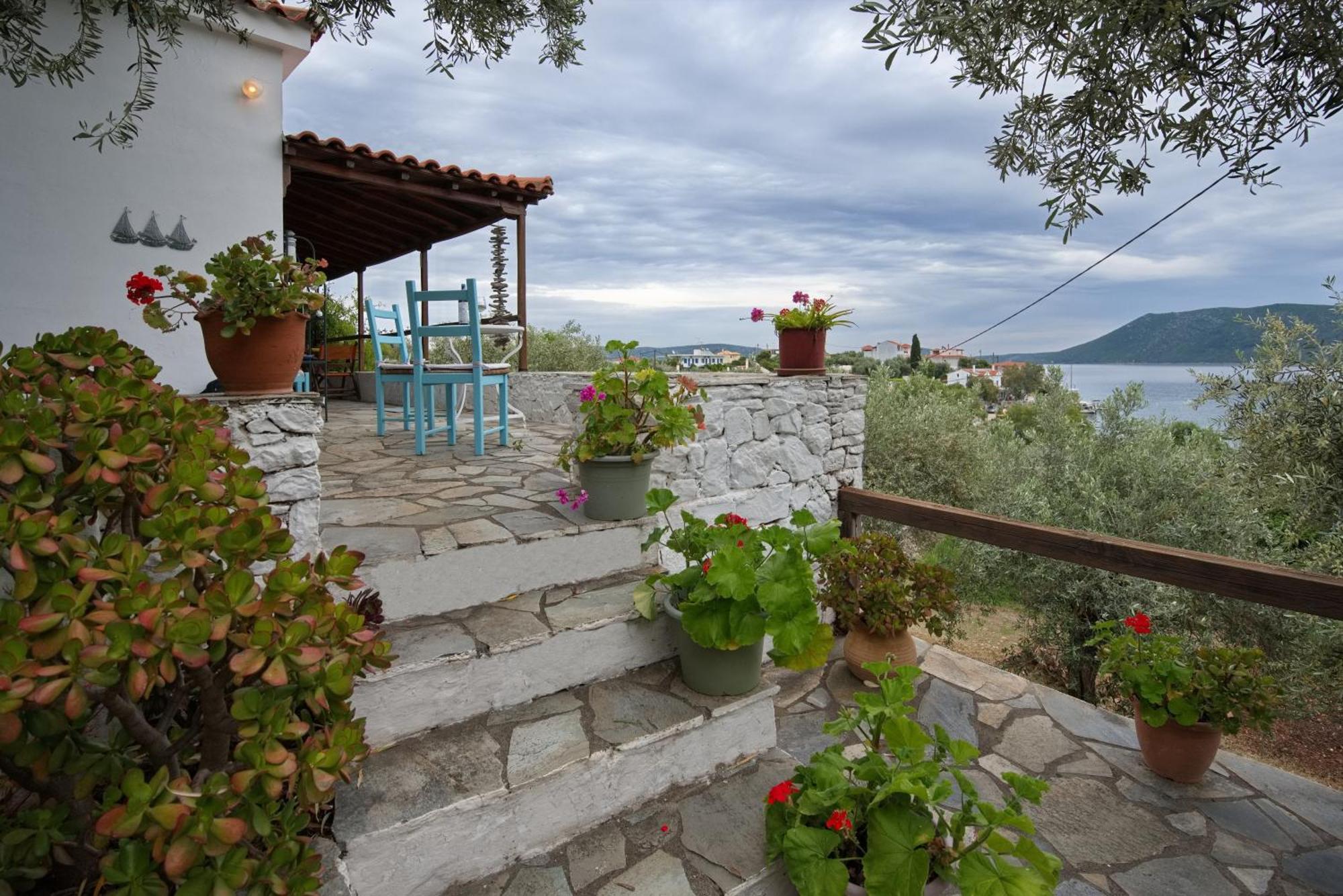 Steni Vala Alonissos Limani Cottage מראה חיצוני תמונה
